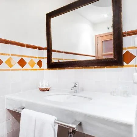 Casa Palacio Pilar Del Toro Granada