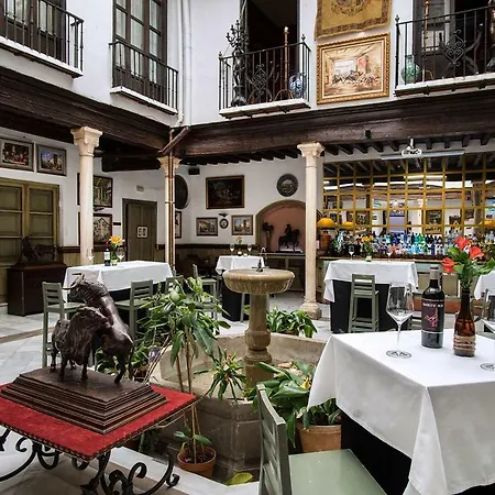 Casa Palacio Pilar Del Toro Hotel 3*